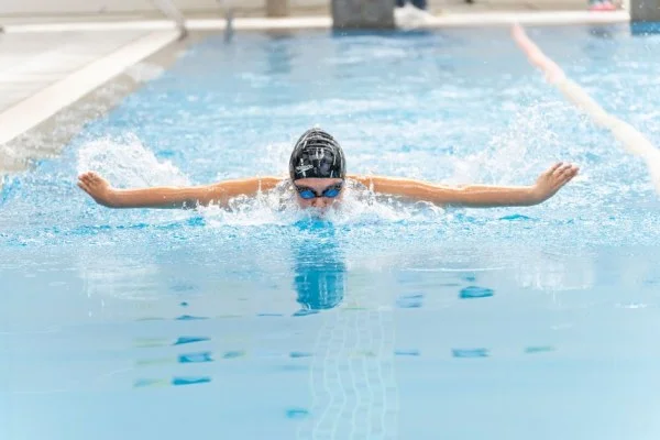 swimmer butterfly stroke